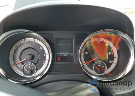 2014 Dodge Grand Caravan R/T z USA, uszkodzony, nr VIN 2C4RDGEG2ER161411